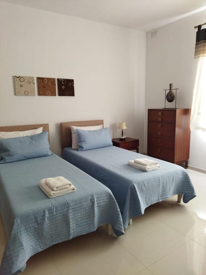 Centrally Located Bugibba Apartment - Seaside Comfort San Pawl il-Baħar Eksteriør bilde
